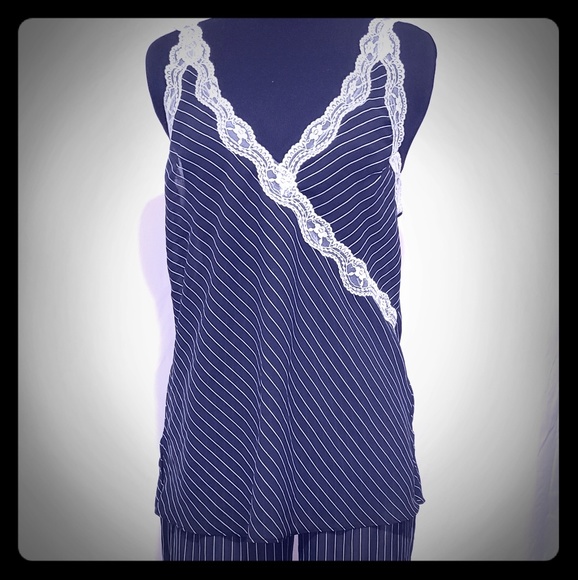 Classy Pajamas Set! - Picture 1 of 5